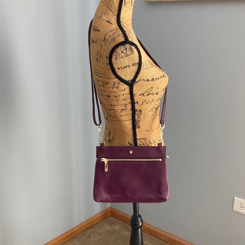 G.I.L.I. Plum Purple Leather Crossbody Bag